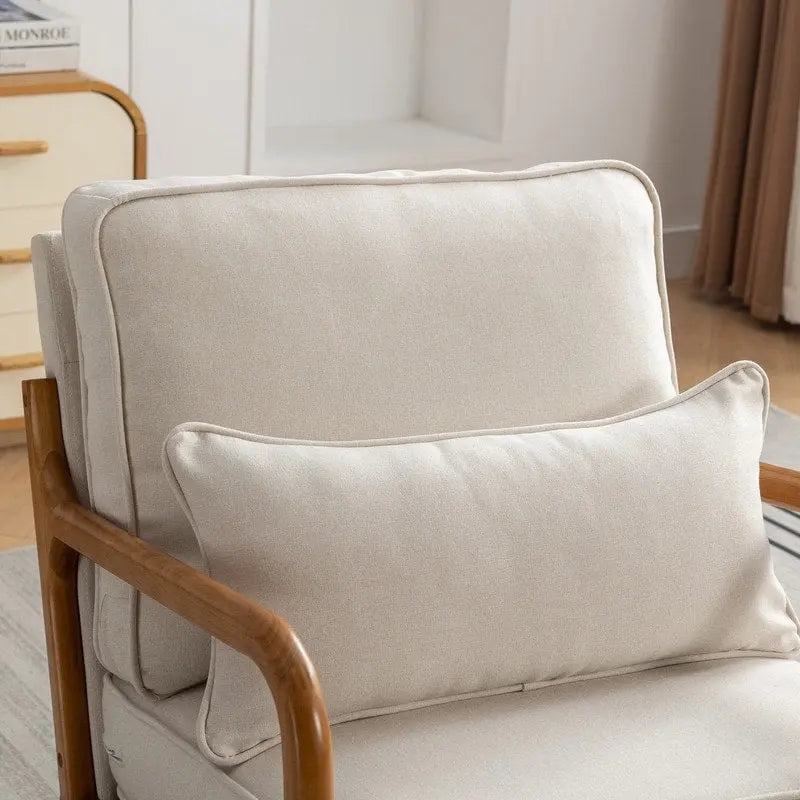 Poltrona decorativa in stile metà secolo in legno massello con rivestimento bouclé e cuscino