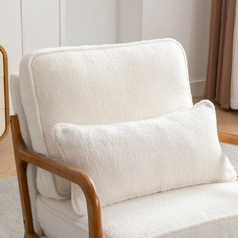 Poltrona decorativa in stile metà secolo in legno massello con rivestimento bouclé e cuscino