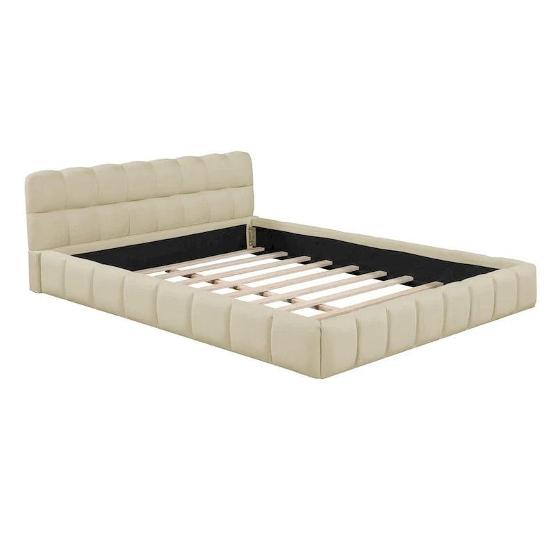 Letto a piattaforma imbottito con tessuto spesso