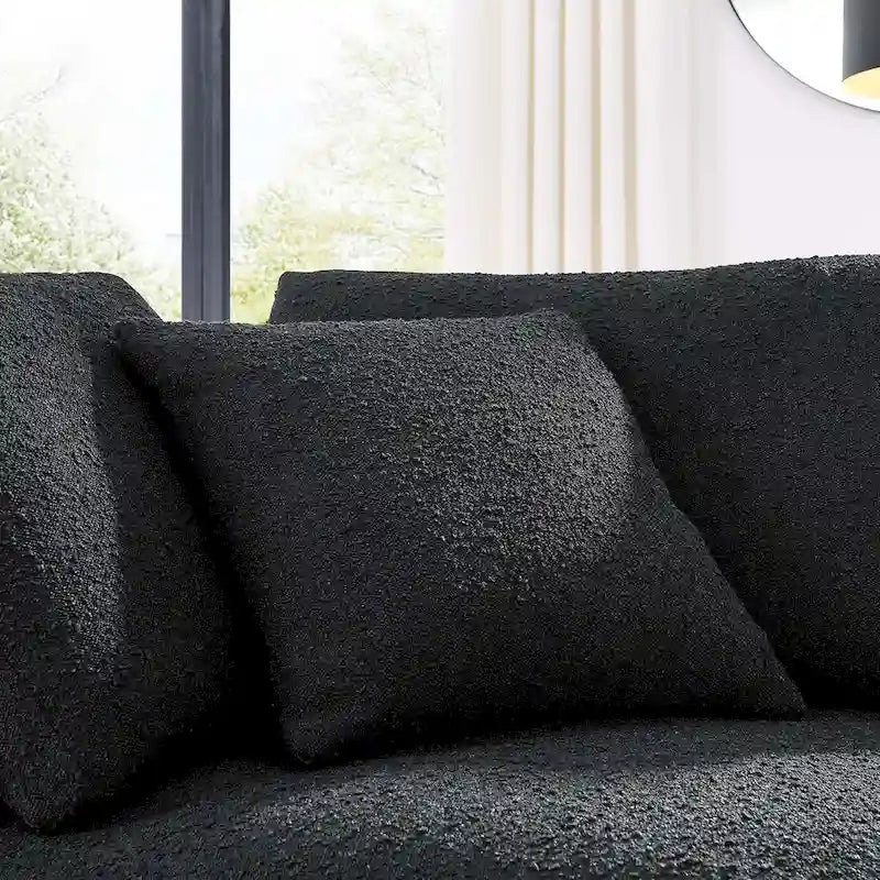 Pikowane, wypełnione i tapicerowane tkaniną bouclé krzesło narożne